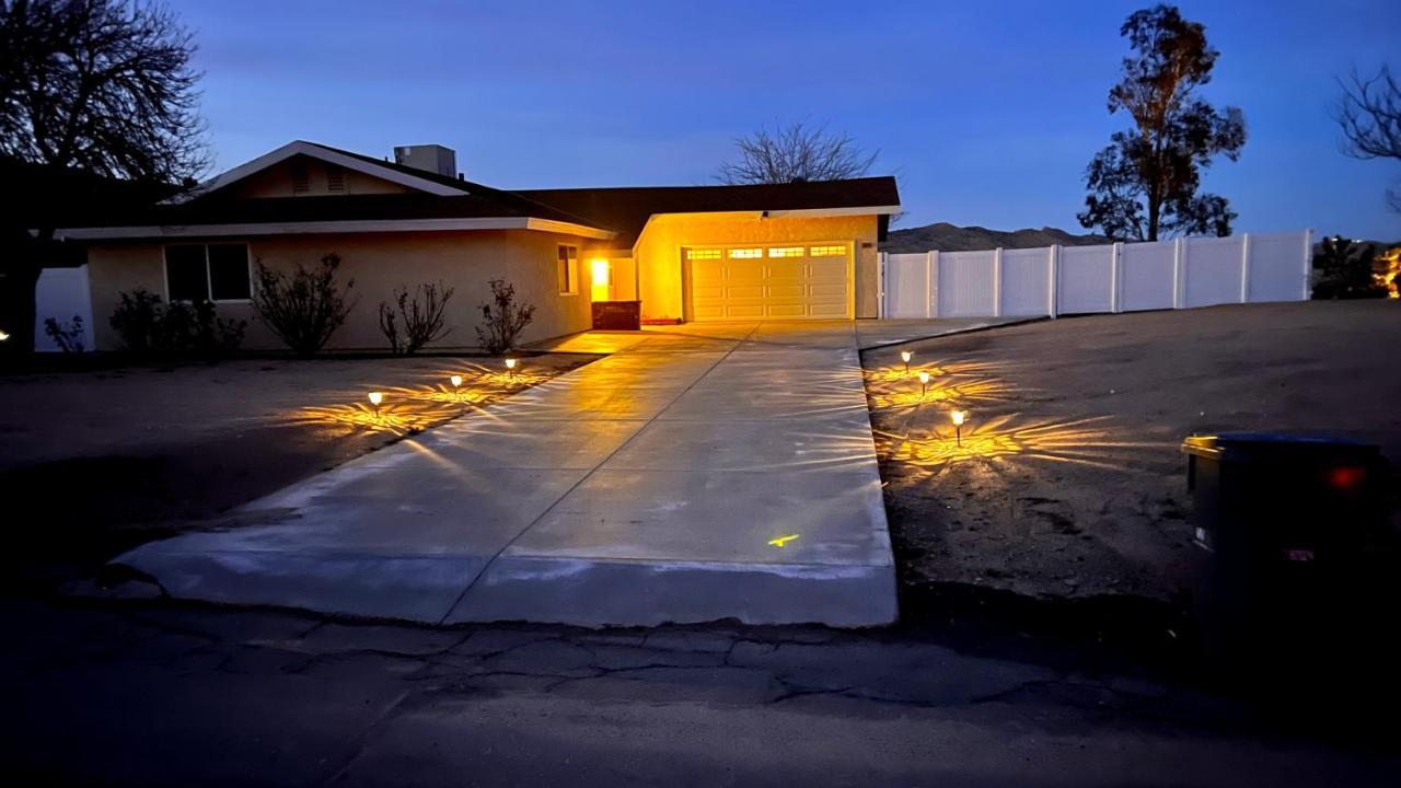 Peaceful Home With Nature Views & Trail Access Yucca Valley Exterior photo