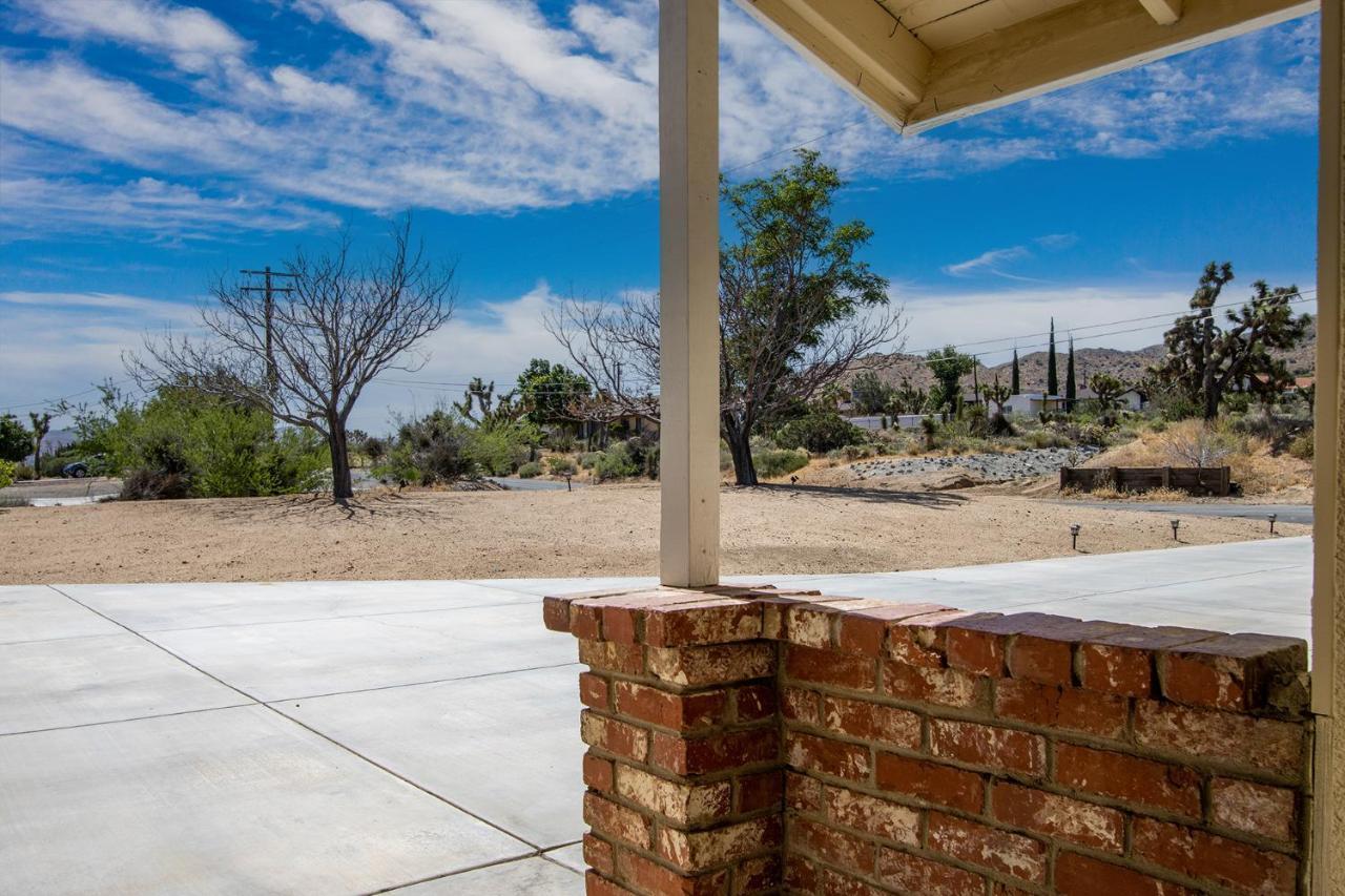 Peaceful Home With Nature Views & Trail Access Yucca Valley Exterior photo