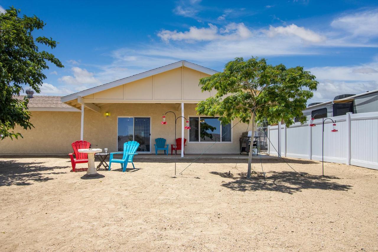 Peaceful Home With Nature Views & Trail Access Yucca Valley Exterior photo